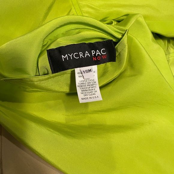 NEW Mycra PAC Reversible Hooded Rain and Wind Jacket - Picture 3 of 16